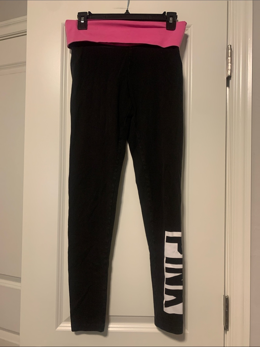 PINK Yoga Victoria's Secret Black fold over waist legging, Sz S, wash wear